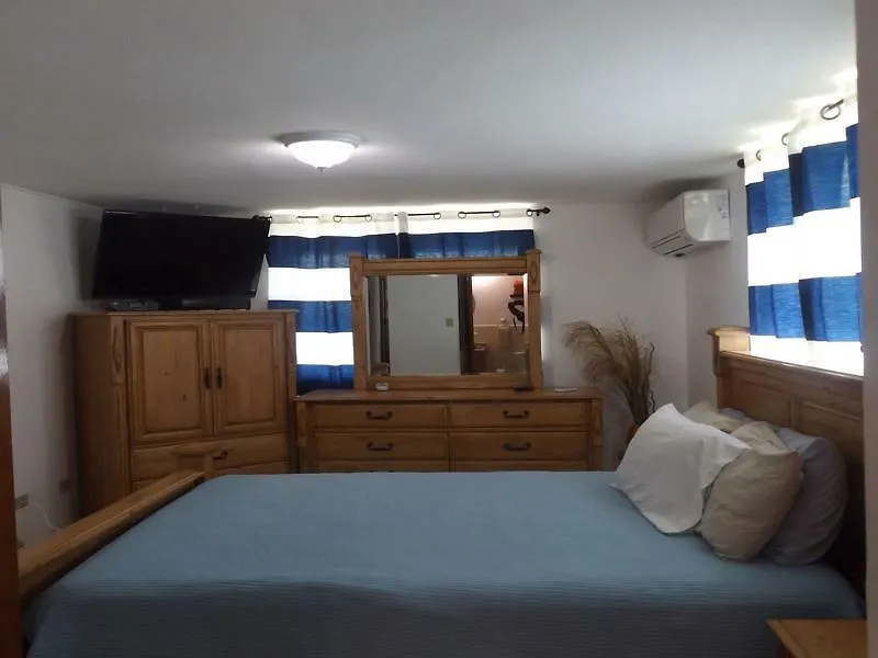 Front Beach Luxury Apartment Rincon